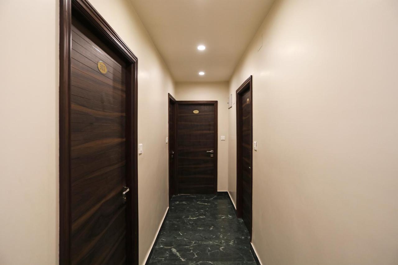 Capital O 8318 Beeu Guest House Liluah Luaran gambar