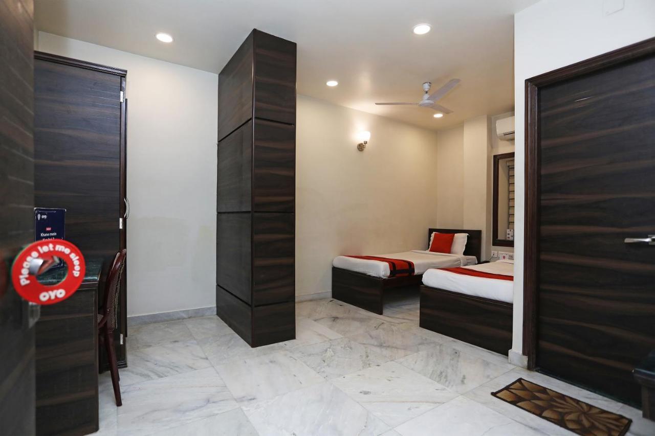 Capital O 8318 Beeu Guest House Liluah Luaran gambar