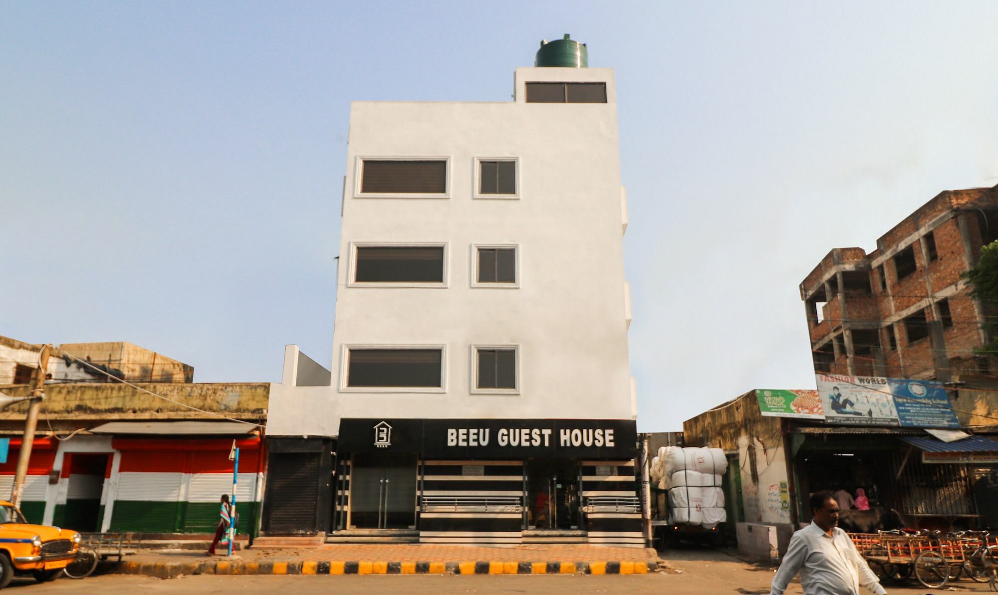 Capital O 8318 Beeu Guest House Liluah Luaran gambar