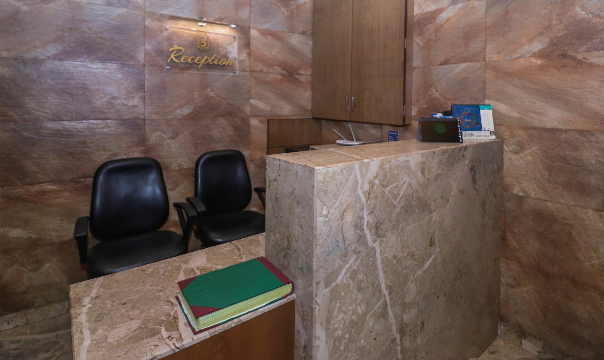 Capital O 8318 Beeu Guest House Liluah Luaran gambar