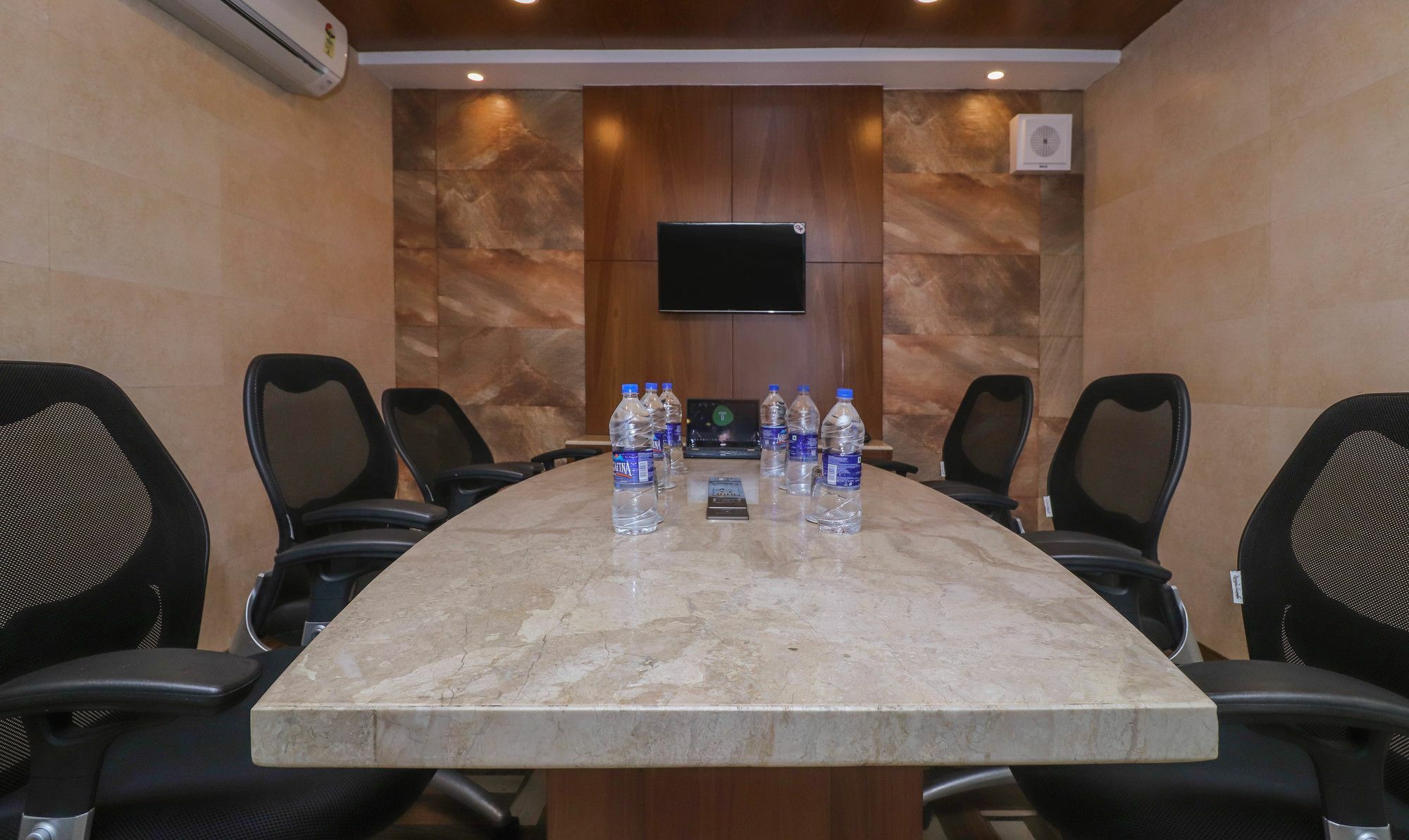 Capital O 8318 Beeu Guest House Liluah Luaran gambar